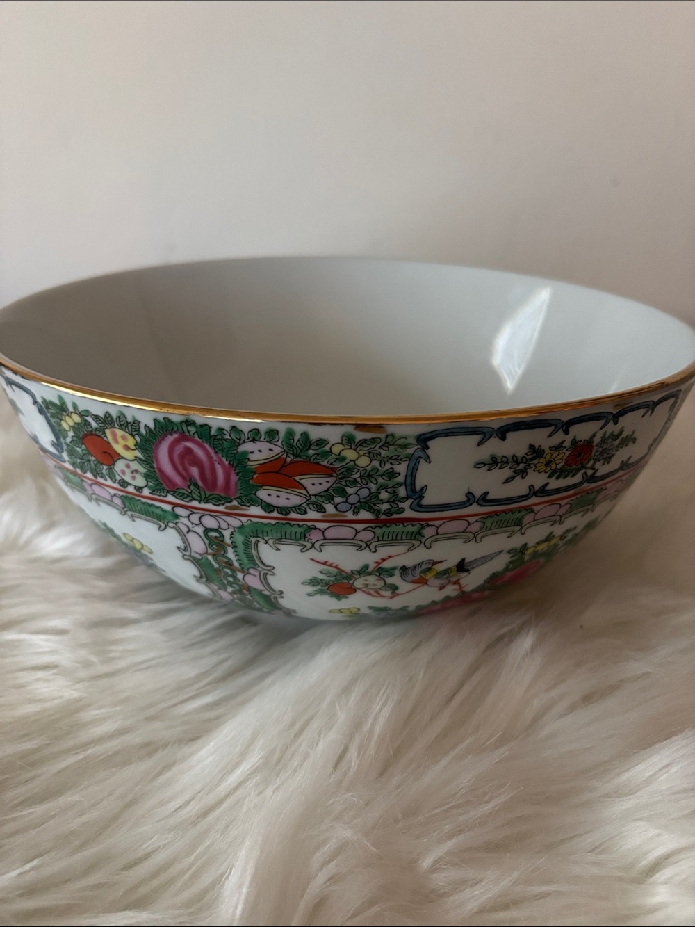 Vintage, Chinese, export porcelain, Rose Medallion, bowl , 9 inches wide